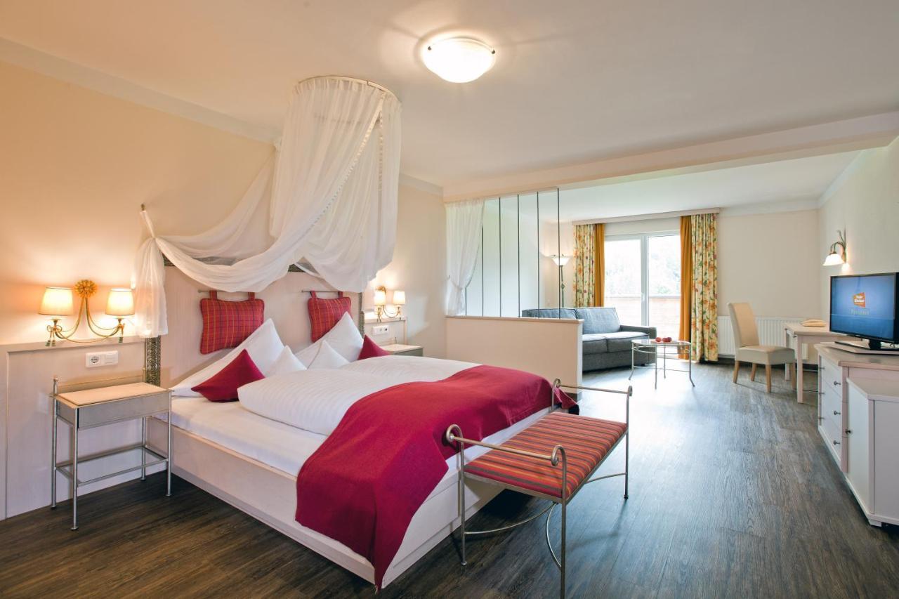 Hotel Truyenhof Ried im Oberinntal Buitenkant foto