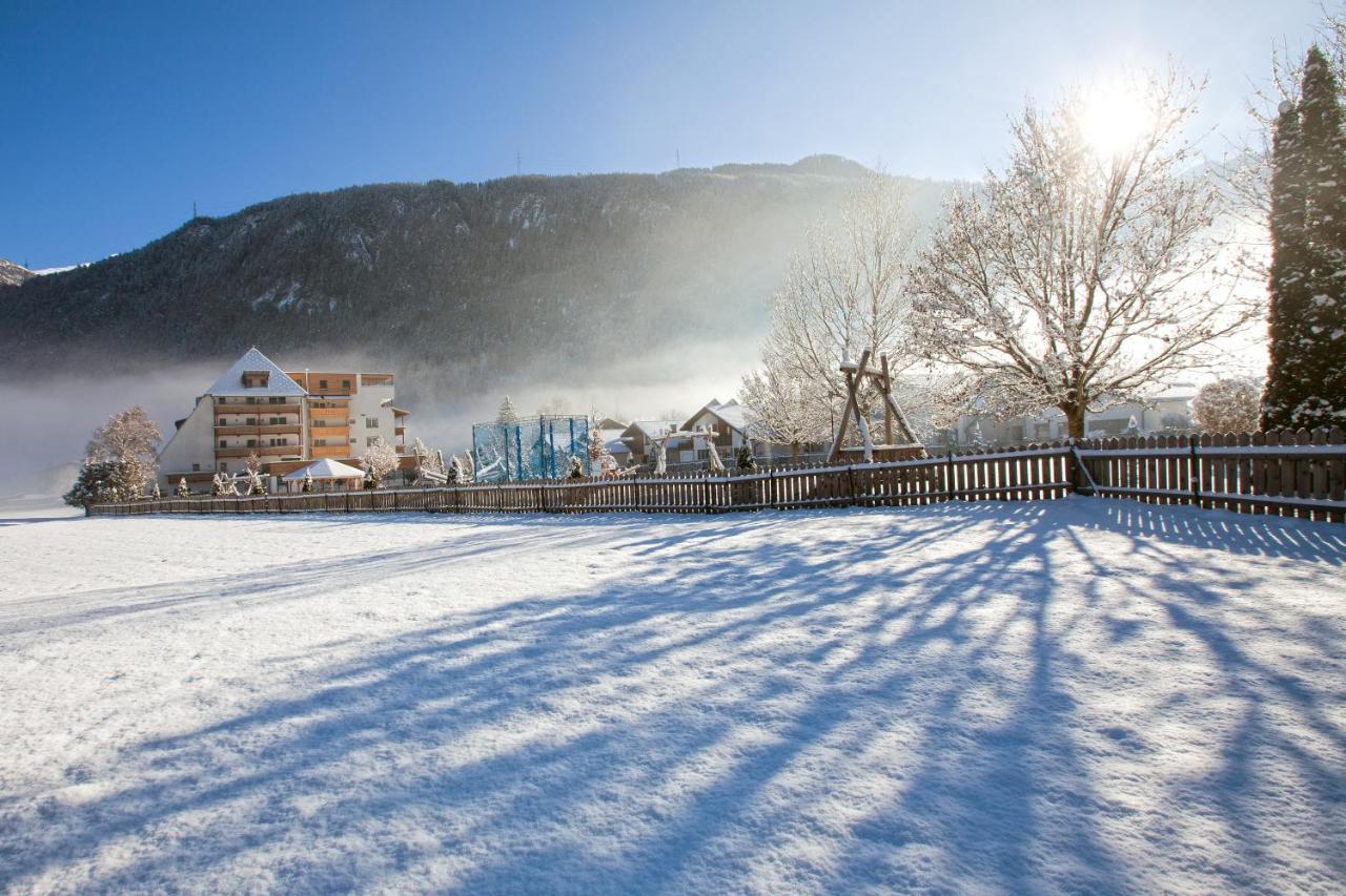 Hotel Truyenhof Ried im Oberinntal Buitenkant foto