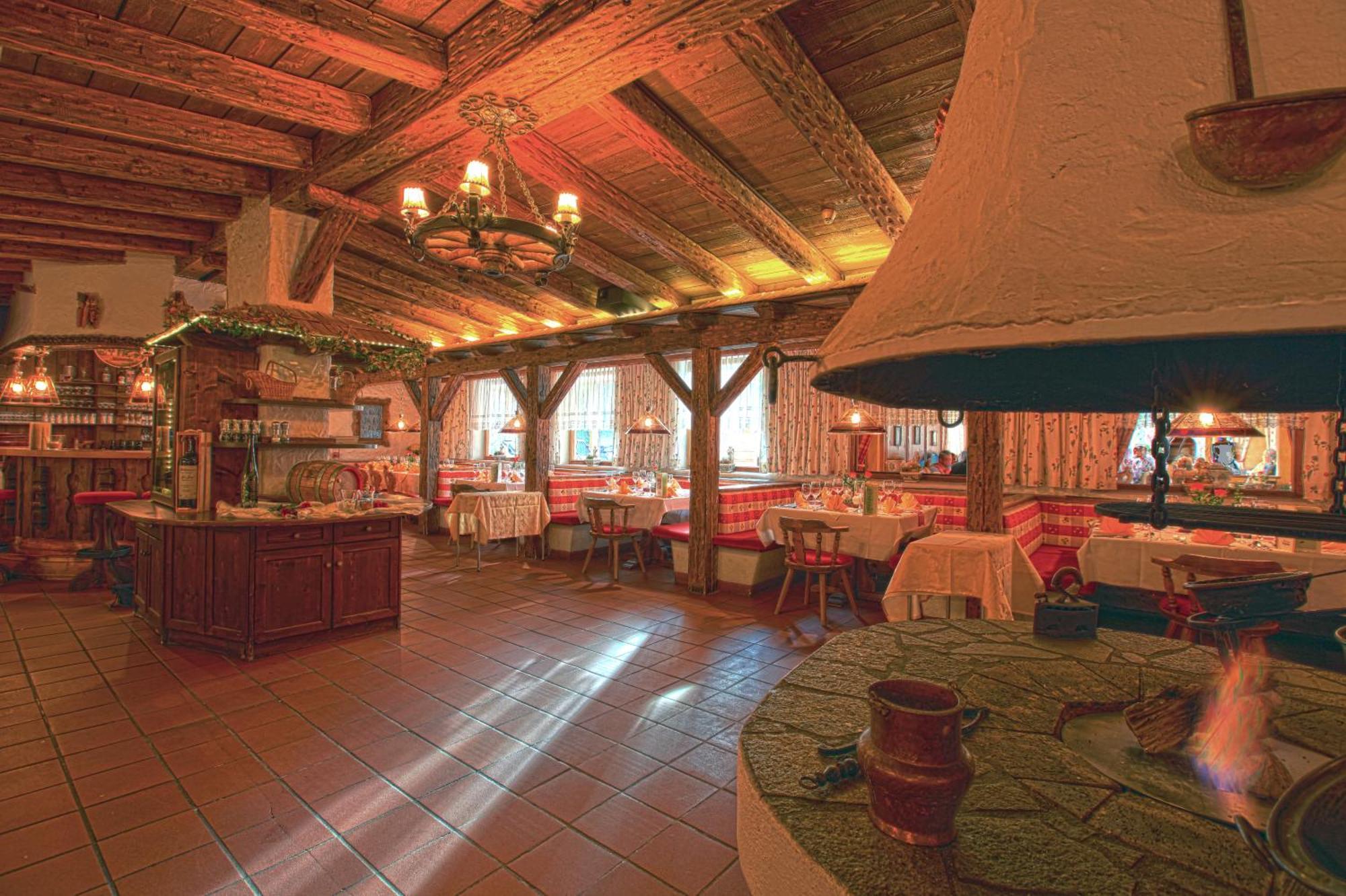 Hotel Truyenhof Ried im Oberinntal Buitenkant foto
