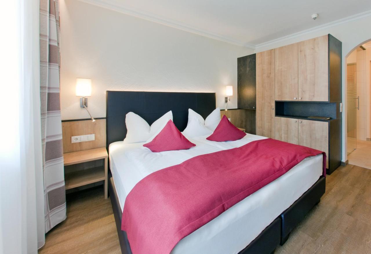 Hotel Truyenhof Ried im Oberinntal Buitenkant foto